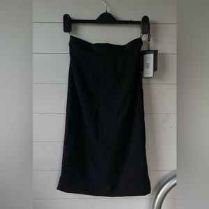 Dolce and Gabbana Vintage black skirt W/ Leopard design lining